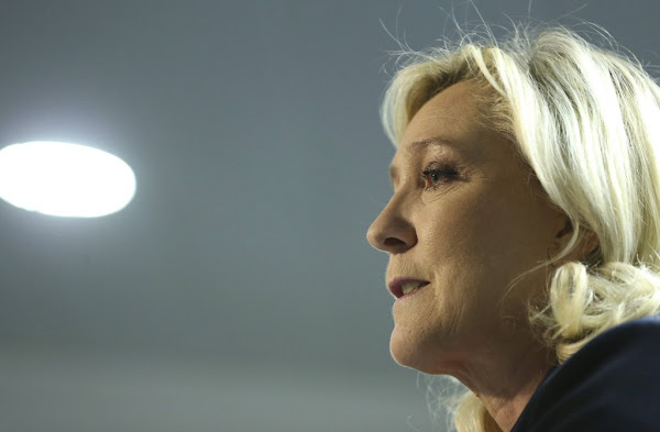 Présidentielle 2022 : si Marine Le Pen gagne, sa « première pensée » ira vers son « père » 