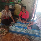 Ketua Erte dan Warga Kampung Serang Berharap Janji Otoritas Kecamatan Mande Direalisasikan Agar Nenek Fatimah Bisa Hidup Nyaman