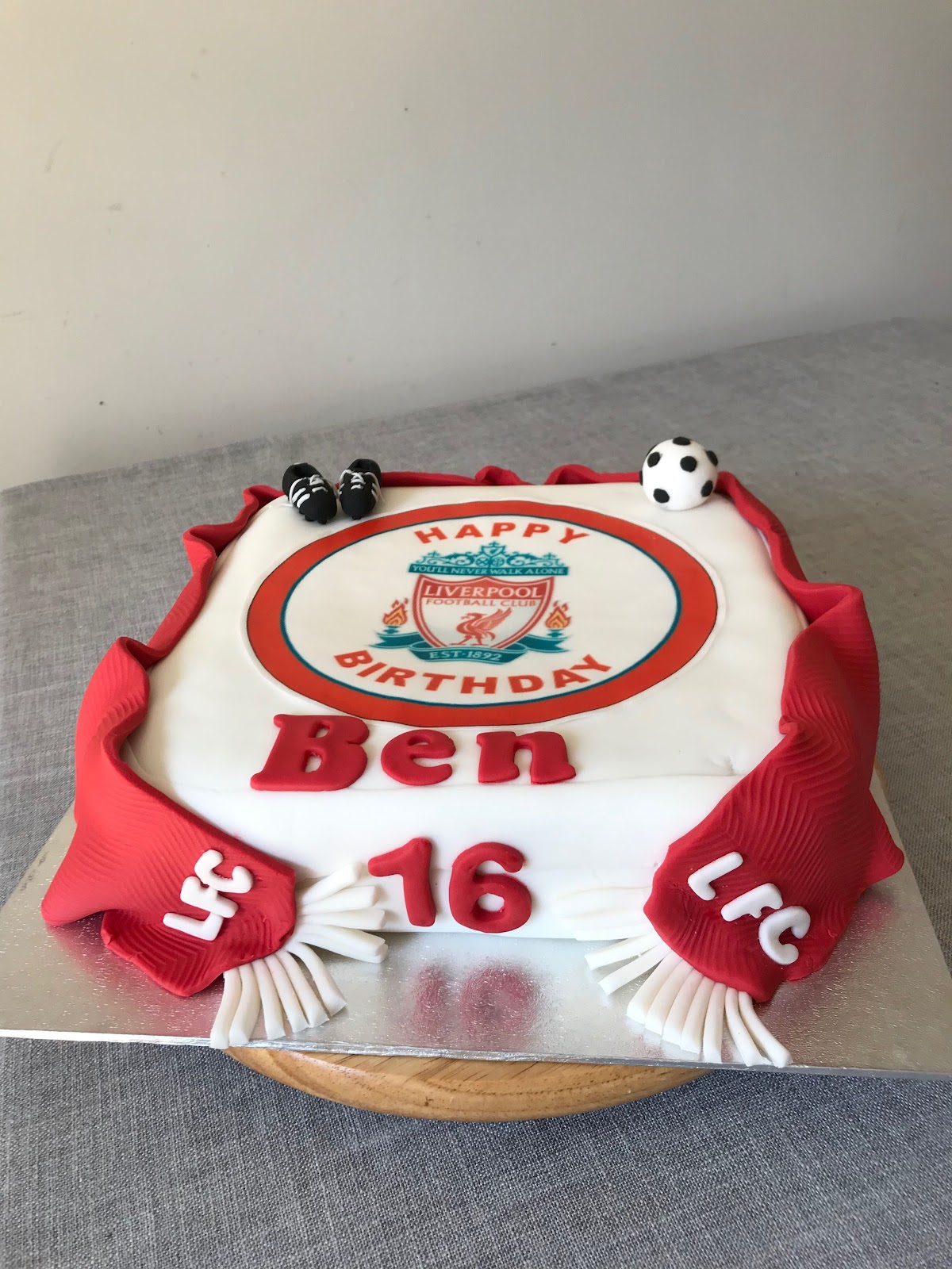 football theme cake