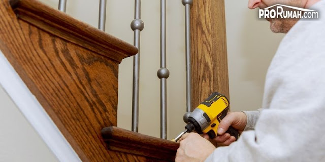 keunggulan tangga kayu - Proses Instalasi yang Mudah dan Cepat