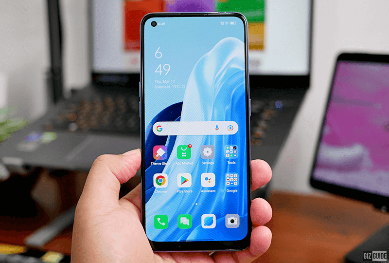 OPPO Reno7 5G front