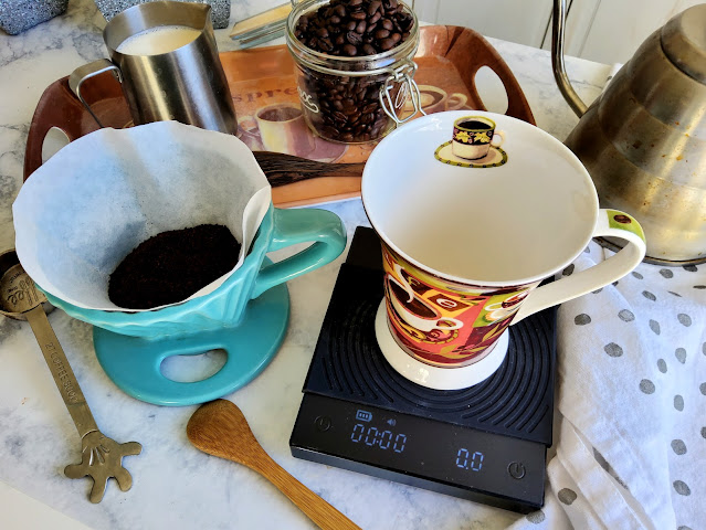 How to Make the Best Pourover Coffee at Home