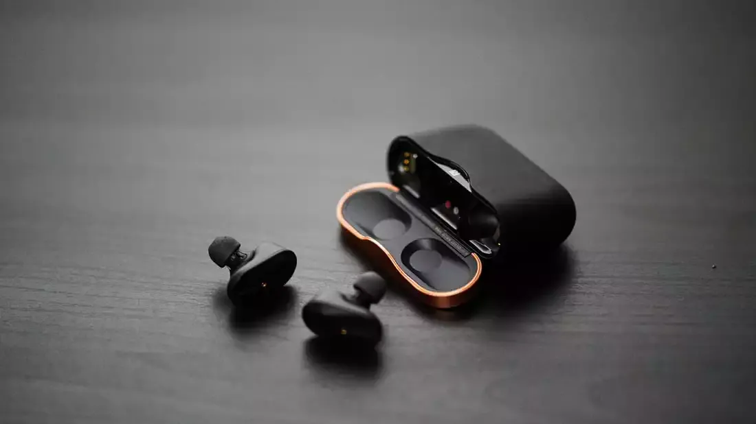 Top wireless earphones with ANC