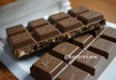 รีวิว ริทเตอร์สปอร์ต ช็อกโกแลตลูกเกดผสมเฮเซลนัท (CR) Review Raisin Hazelnut Chocolate, Ritter Sport Brand.