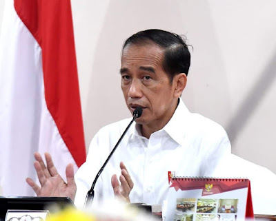 Jokowi Ingin Memastikan Persiapan Ajang Balap Dunia MotoGP 2022 Berjalan Dengan Baik