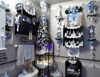 A Blue Christmas in the Powder Room, Christmas Home Tour, 2022