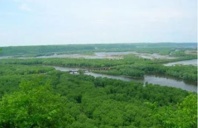 Which is the longest river in the United States?