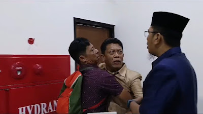 Viral ! Video 2 Anggota DPRD Cianjur Nyaris Adu Jotos 
