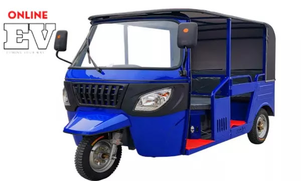 Review of the new three-wheeled tourist tuk tuk 2022.