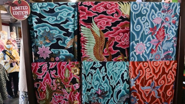 Batik Trusmi Asal Cirebon