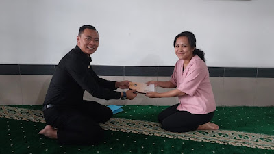 Salurkan Bantuan Untuk Panti Jompo di Bandung, Serdik Niki: Ini Sebagai bentuk Kepedulian Kami Terhadap Semua Pihak.