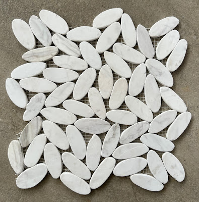 Bianco Volakas Sliced Flat Oval Ellipse Top Pebble Tile