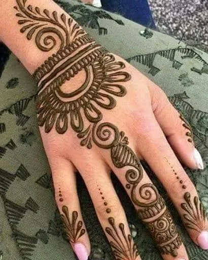 mehendi simple design