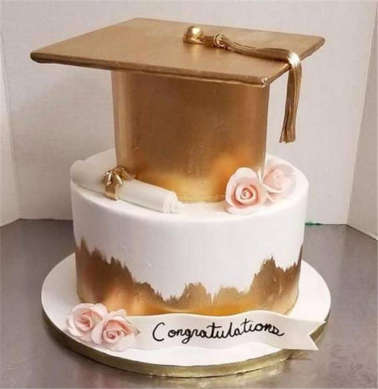 creative graduation cake ideas