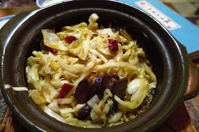 Nanjing Impressions (南京大牌檔), claypot cabbage with cured meat