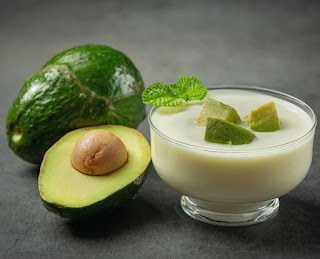 Avocado And Yoghurt Face Mask