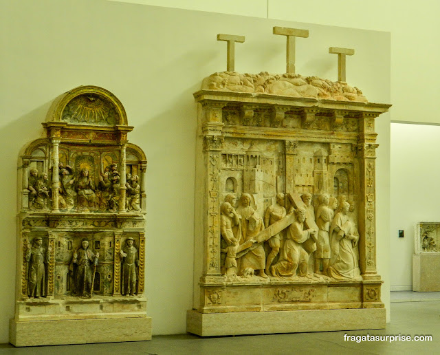 Peças de altares no Museu Nacional Machado de Castro, Coimbra