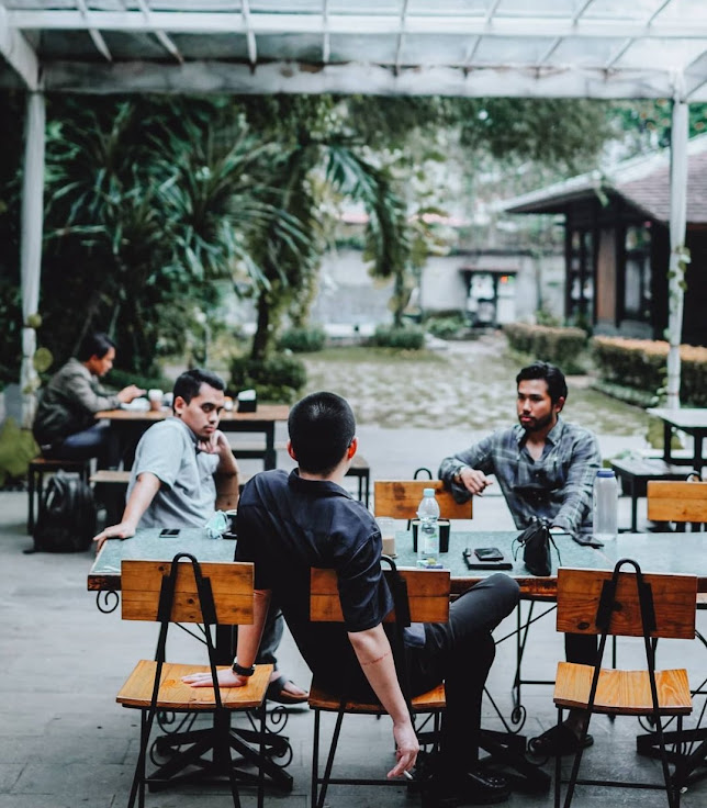 Lokasi dan Harga Menu Makna Senja Coffee Tangerang Selatan