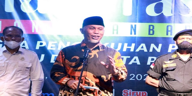 Buya Mahyeldi Puji Kreativitas Festival Kolaborasi Piaman Pekanbaru 