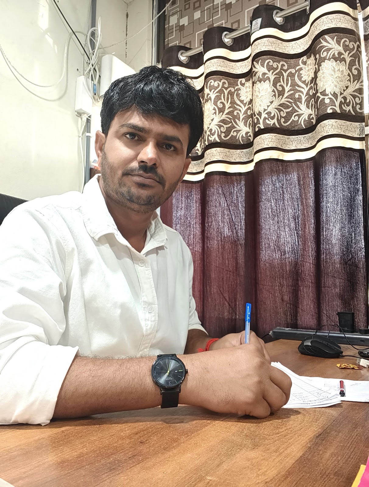 સ્ટાફ 1 નો ફોટો