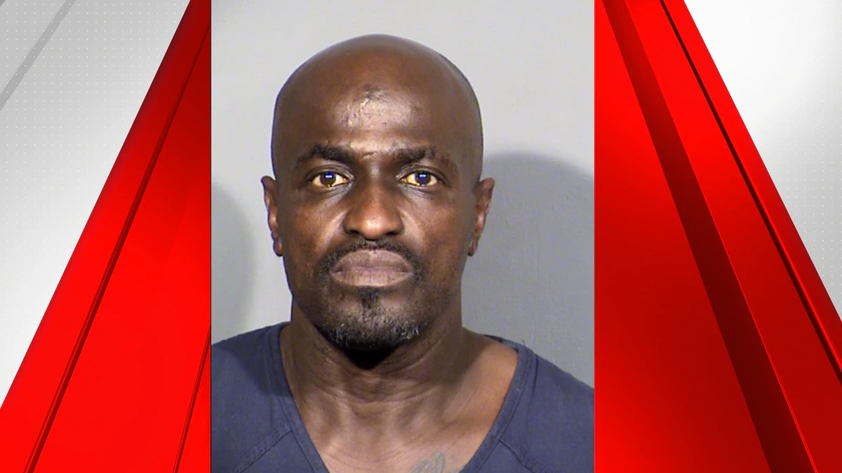 Patient at Vegas hospital fatally stabs 1 person, wounds 2nd