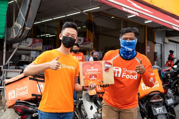 Shopee Shows Gratitude to Riders & Delivery Partners through #ShopeeDeliversLove, Shopee Valentine's Day, Shopee Malaysia, Shopee, Lifestyle