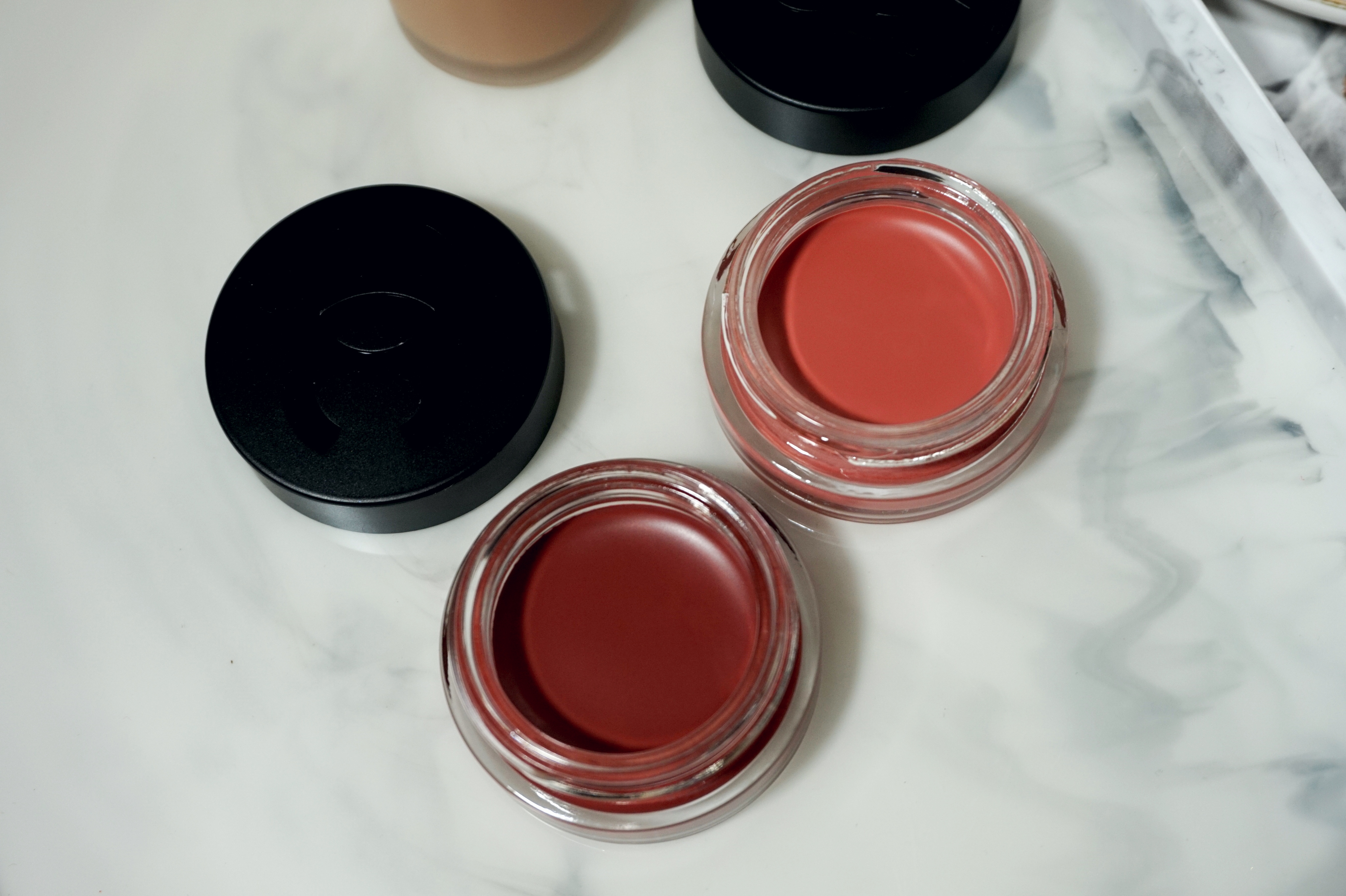 Chanel N°1 DE CHANEL Red Camellia Revitalizing Lip and Cheek Balm Review and Swatches