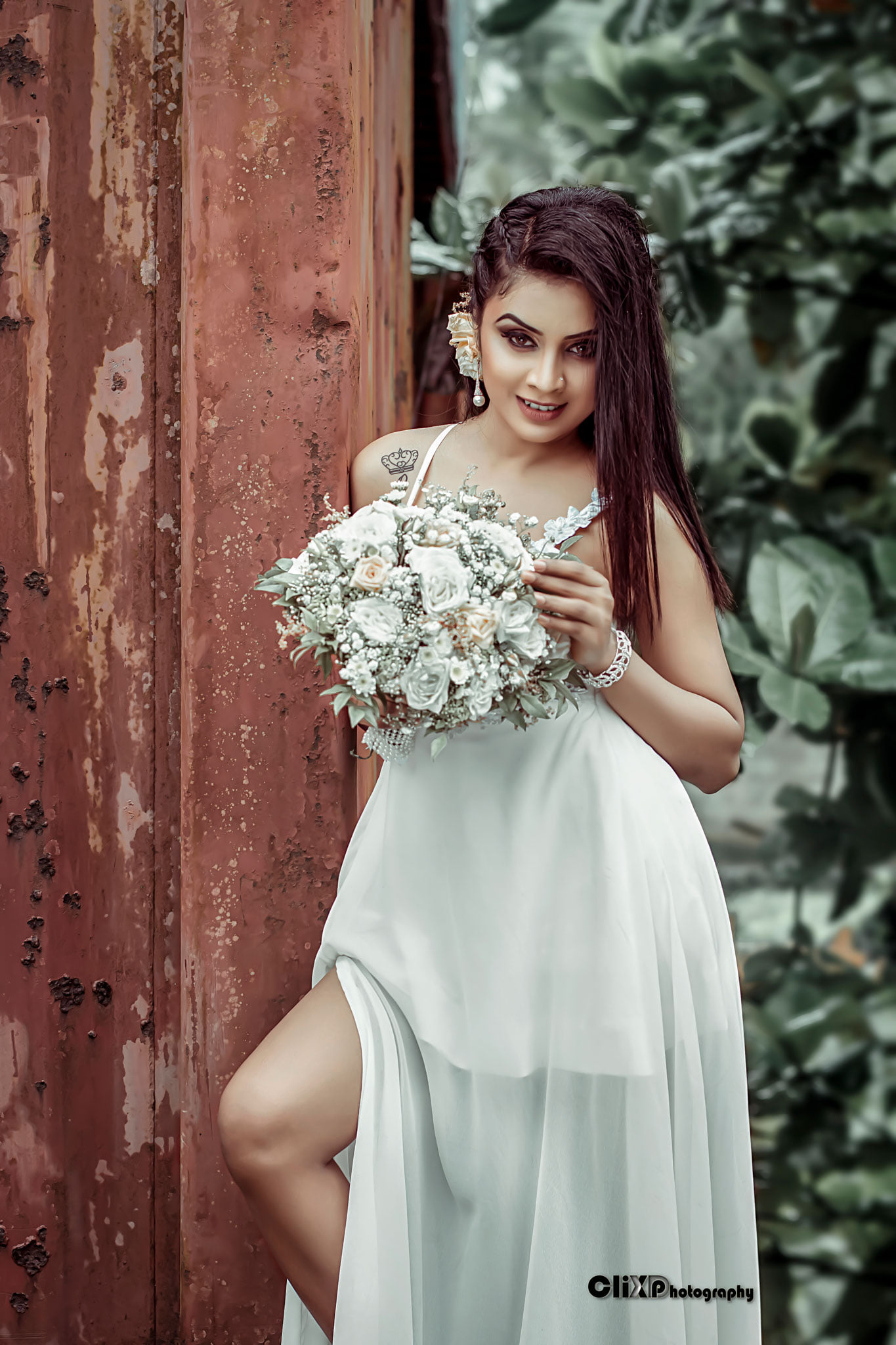 hot model Shani Vidnika nude western bridal
