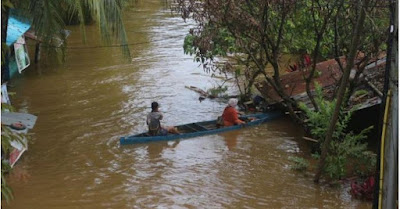 Untuk bertahan seorang warga ditemukan tewas terendam banjir di sintang kalbar