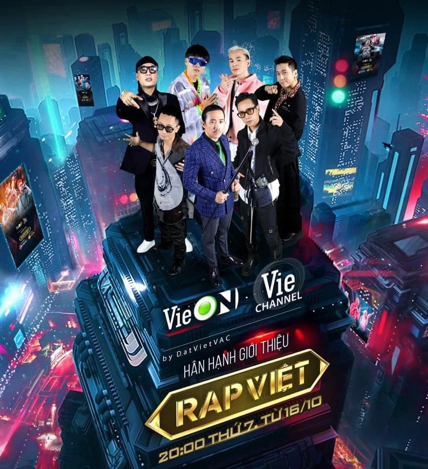 Rap Việt dính nghi án sao chép hình ảnh