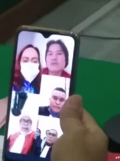 Saksi Dokter Maidah Dihadirkan Secara Online Dalam Sidang Lanjutan Perkara Judi Online, Terdakwa Johan: https://www.mediapendamping.com/2021/11/saksi-dokter-maidah-dihadirkan-secara.html