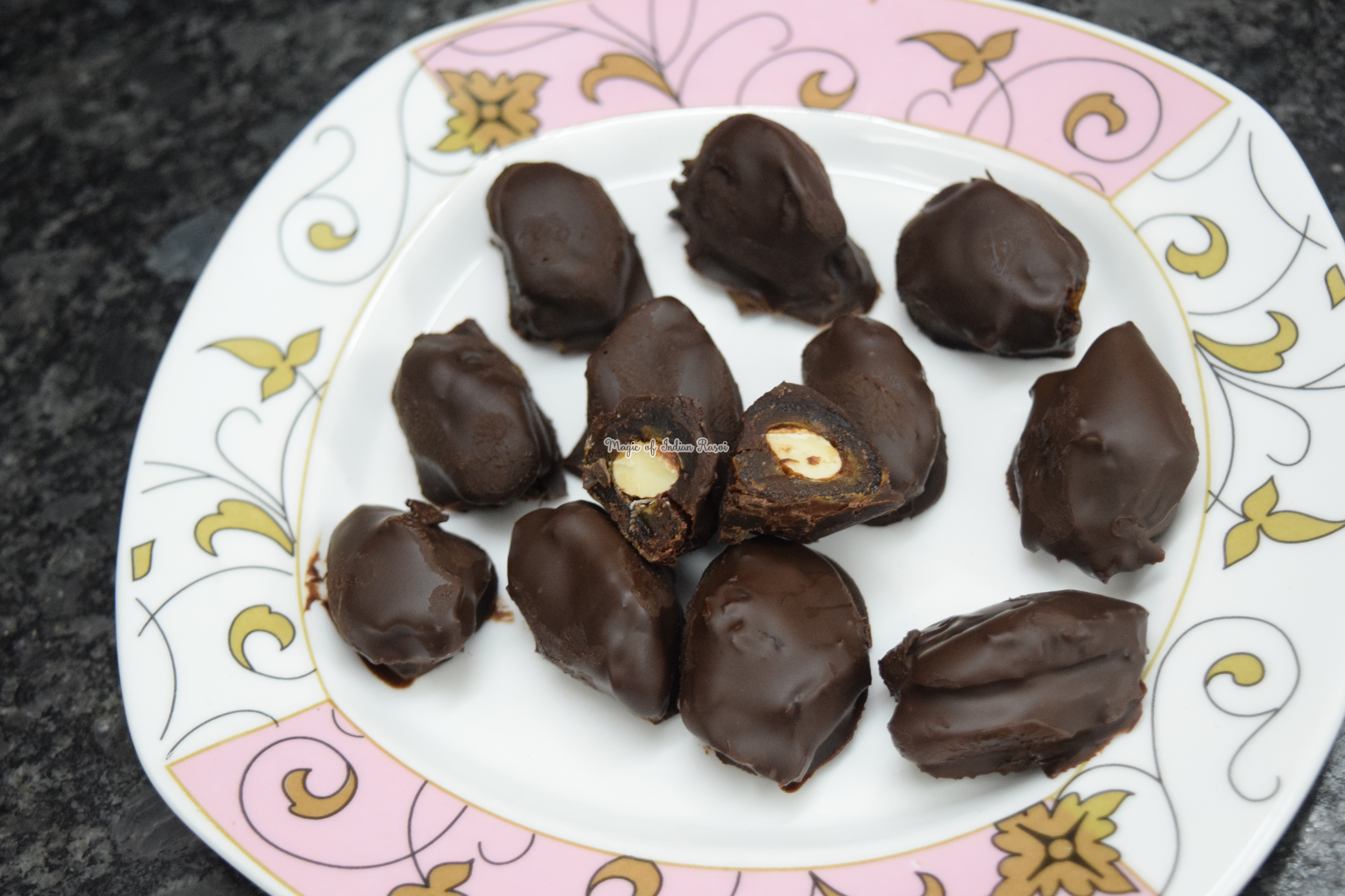 Homemade Healthy Chocolate - Easy Chocolate for gifting - Mazaana Style Dates Almond Chocolate Recipe - Priya R - Magic of Indian Rasoi