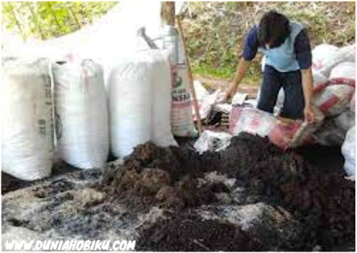 cara membuat pupuk bokashi dari Pupuk Kandang