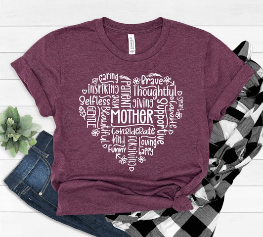 Mother Heart in Sayings T-Shirt