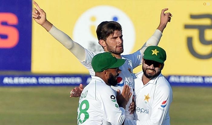 Shaheen shines as Pakistan reduce Bangladesh to 39-4 on day 3 of first Test