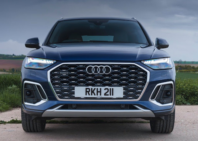 2021 Audi Q5 Sportback [UK]