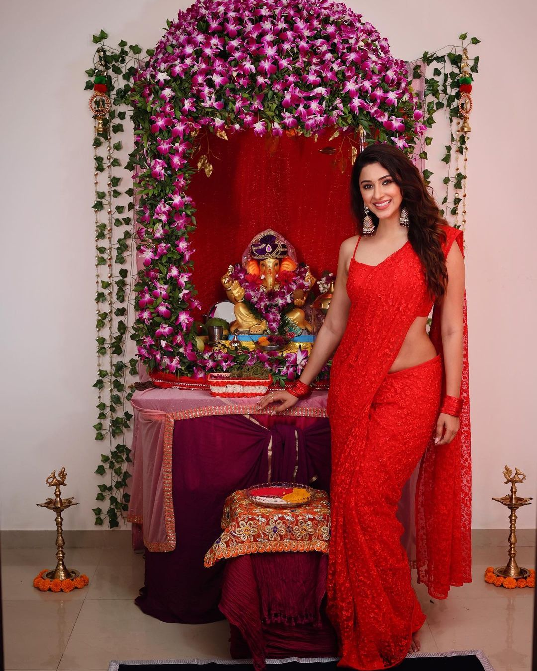 Eshanya Maheshwari's Red Saree Magic: 9 Ganesh Chaturthi Looks You Won't Believe!