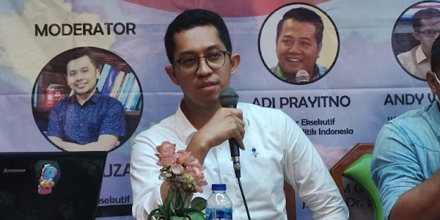 Soal Pencitraan Prabowo Genuine, Beda dengan Politisi Lain Sampai Tanam Padi di Sawah