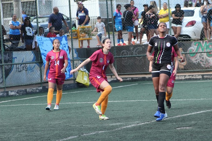 Variedade: Campeonato de futebol feminino agita Samambaia