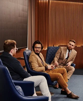 Why Do Stylish People Wear Leather Shoes?