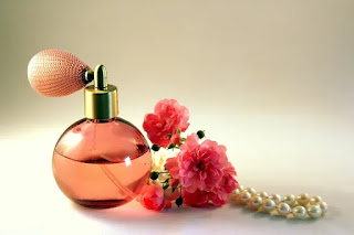 parfüm vücutta ne kadar dayanır