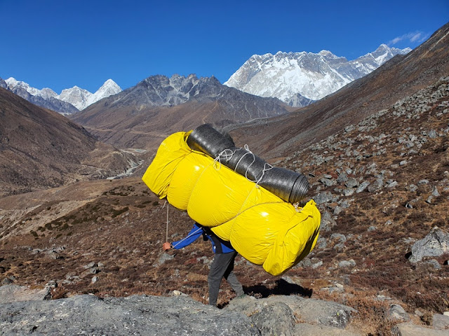 sherpa_carregador_everest_trekking