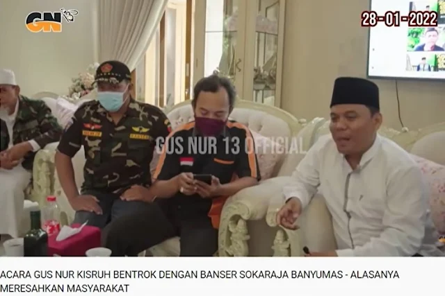 Acara Gus Nur beberapa waktu lalu di rumah pribadi Umi Adillah di Sokaraja berakhir ricuh Ricuh Acara Gus Nur di Sokaraja Oleh Oknum Banser Akhirnya Dilaporkan ke Polisi Oleh Tuan Rumah