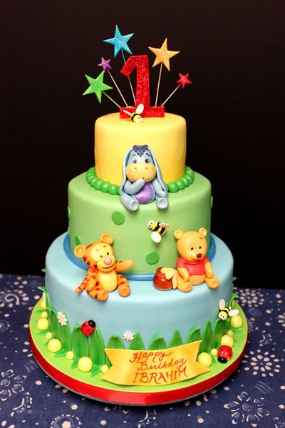 winnie the pooh cake