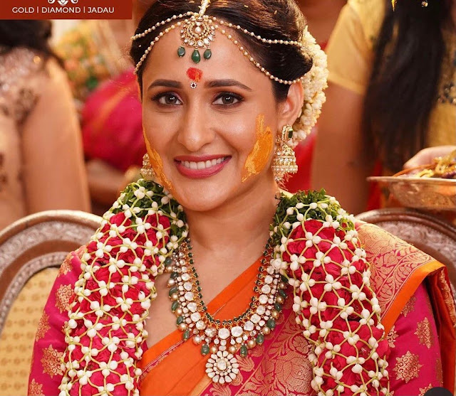 Pragya Jaiswal in Polki Long Chain