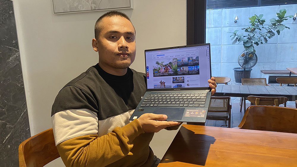 Zenbook 14 OLED (UX3405), Laptop Paling Ringan Di Dunia
