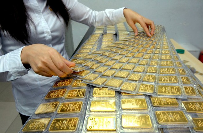 Giá vàng miếng tăng lên mức cao nhất trong một năm