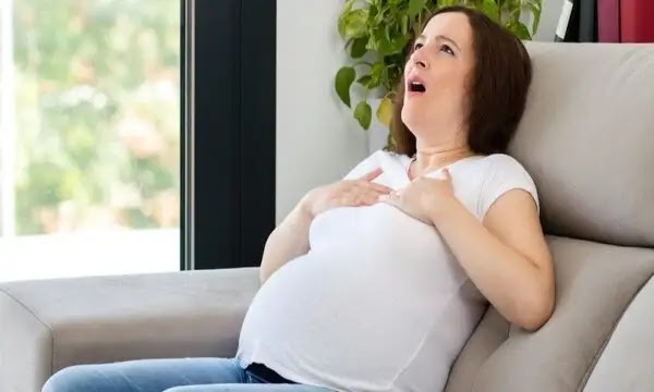 اسباب ضيق التنفس للحامل وعلاجه
