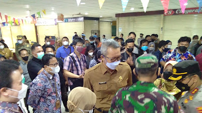   25 Ribu Liter Minyak Goreng Digelontorkan dalam Operasi Pasar di Kota Cirebon