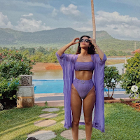 Khushi Kapoor Enjoys By The Pool in A Must See Purple Bikini